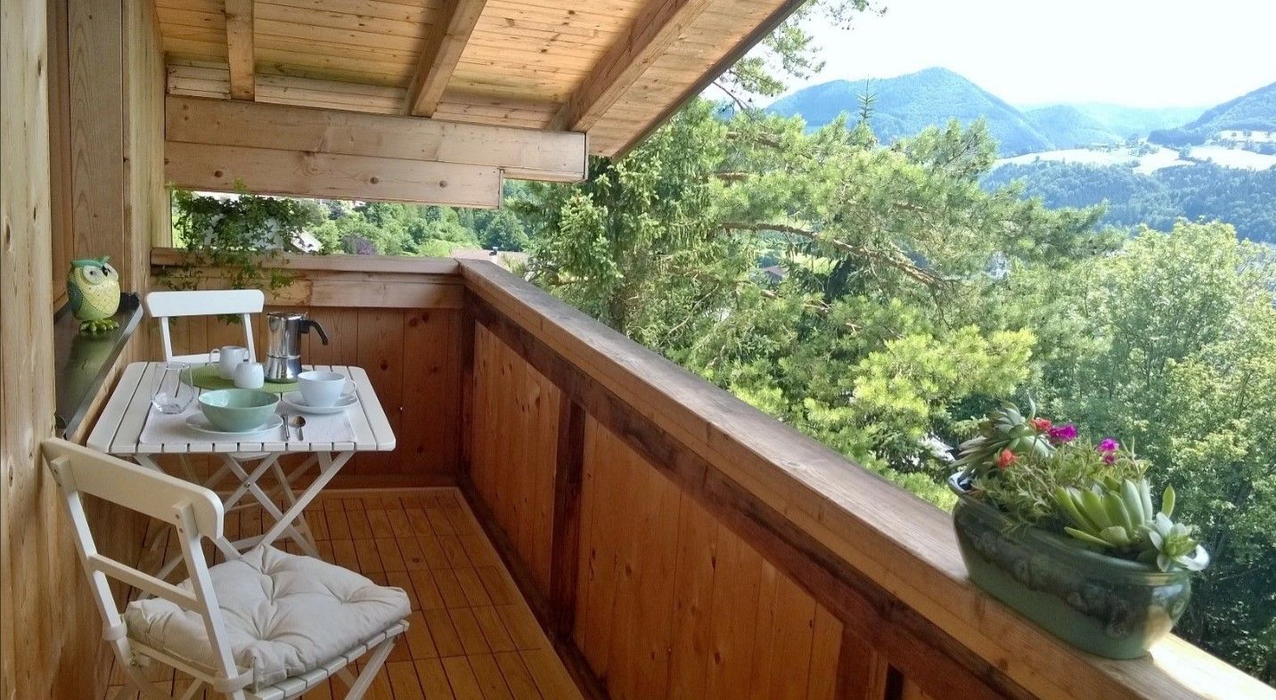 Apartment Kohlnberger Balkon Sommer