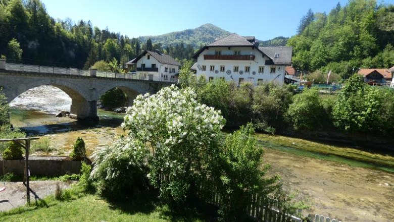 Aussicht aus dem Ferienhaus, © Margarete Tazreiter